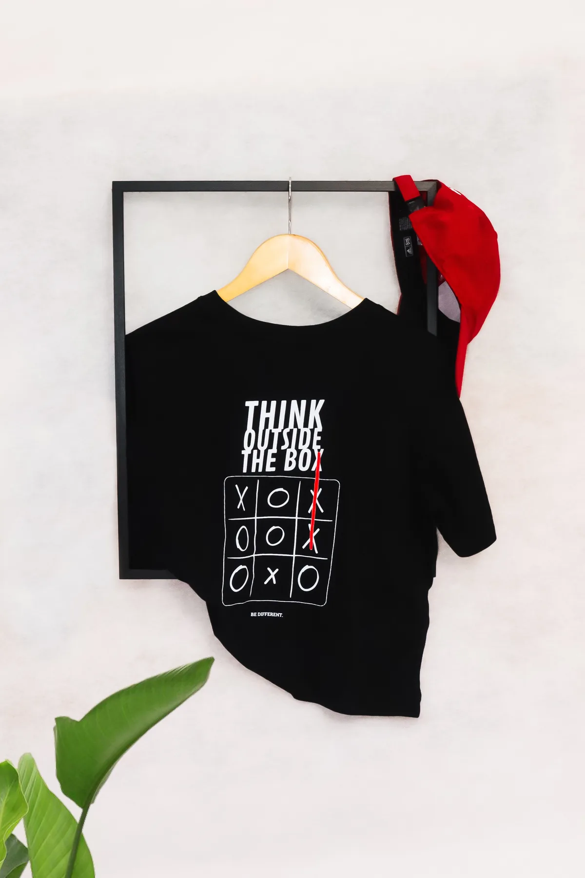 Think Outside the Box model by Spillthet